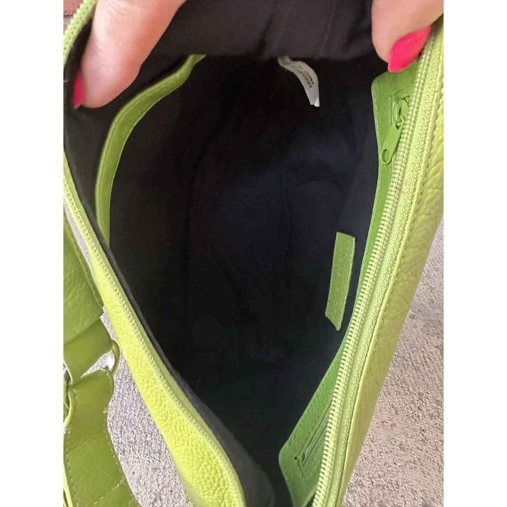 TIGNANELLO Pebbled Leather Green Hobo Zip Top Purse Bag Shoulder Y2K 90's